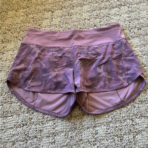 Lululemon run time shorts